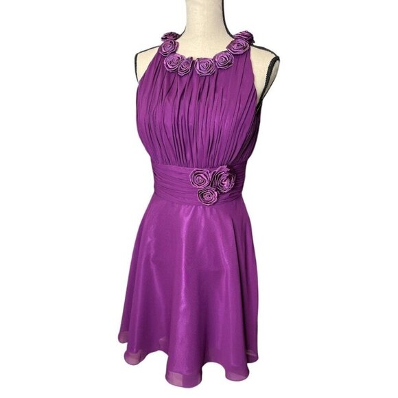 Purple Formal Dress NWT Roses Detail Holiday Party Winter Dance Size 4/6 - Picture 5 of 11